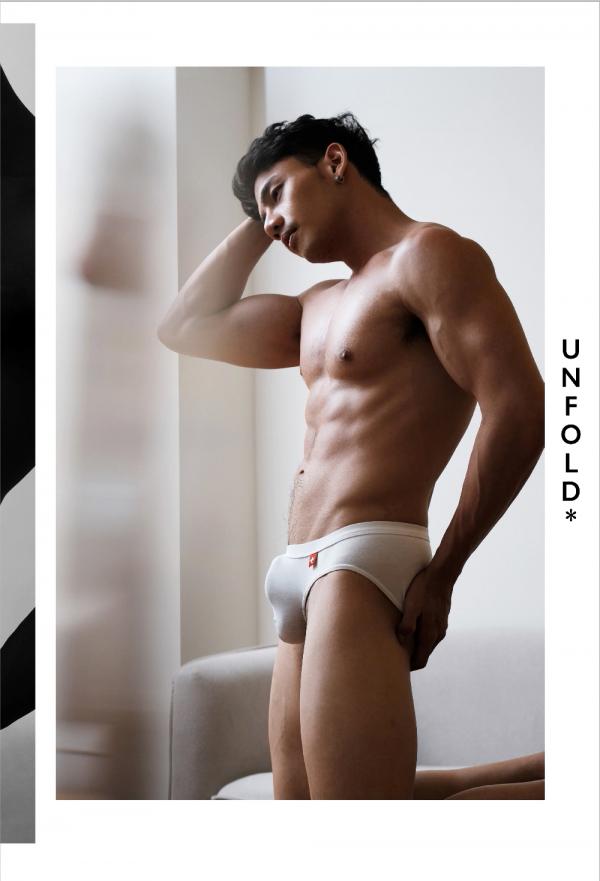 UNFOLD-06---Ford-Saksit